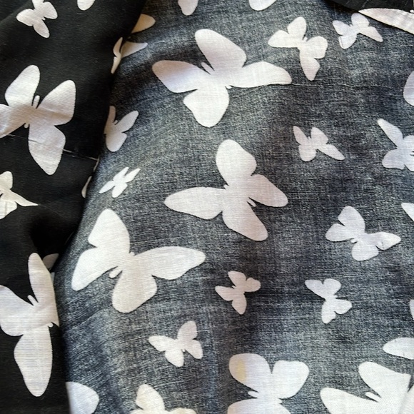 🦋 Y2K Vintage Circa 2006 Butterfly print Dress with zipper detail ✨ - Picture 15 of 17